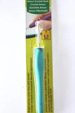 Load image into Gallery viewer, Clover Amour Crochet Hooks