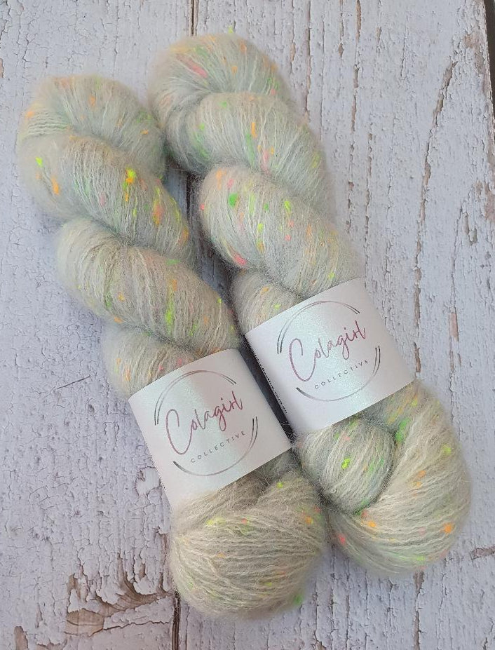Floof Neon 4ply/Fingering 'Sephiroth'