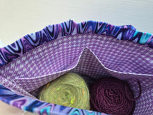 Load image into Gallery viewer, Draw String Poject Bag with Pockets &amp; Handle Medium - Blue Blossoms