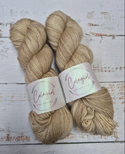 Load image into Gallery viewer, Swagman 4ply/Fingering 'Bambi'