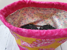 Load image into Gallery viewer, Draw String Project Bag Medium - Pink Peacock
