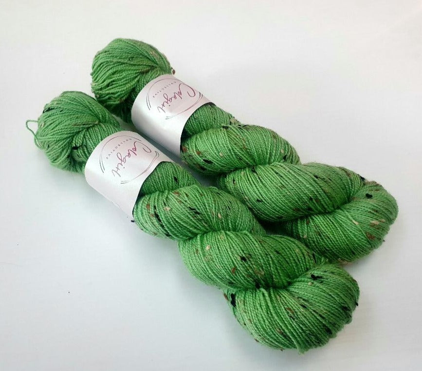 Dapper 4ply/Fingering 'Apple'