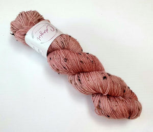 Dapper 4ply/Fingering 'Primrose'