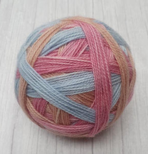 Charli BFL Self-Striping Sock/4ply/Fingering 'Bethany'