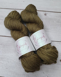 Swagman 4ply/Fingering 'Olive Grove'