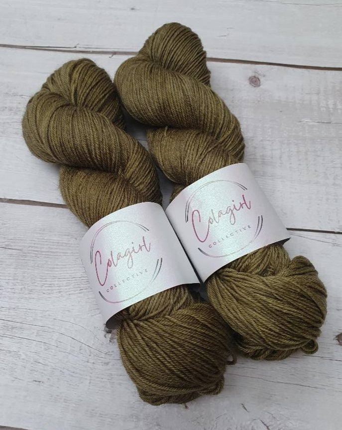 Swagman 4ply/Fingering 'Olive Grove'