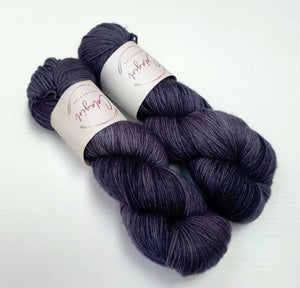 Swagman 4ply/Fingering 'Valour'