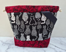 Load image into Gallery viewer, Draw String Project Bag with Pockets &amp; Handle Medium - Cats