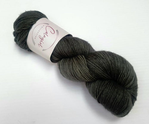 Swagman 4ply/Fingering 'Olive Grove'