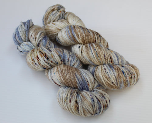 Mallee Merino 10ply/Worsted 'Baby Blue Eyes'