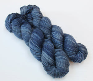 Lush 8ply/DK 'Stormy Skies'