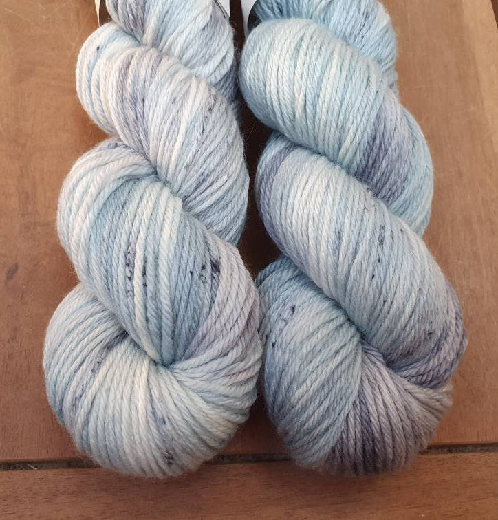 Lush 8ply/Dk 'Tear Drops'